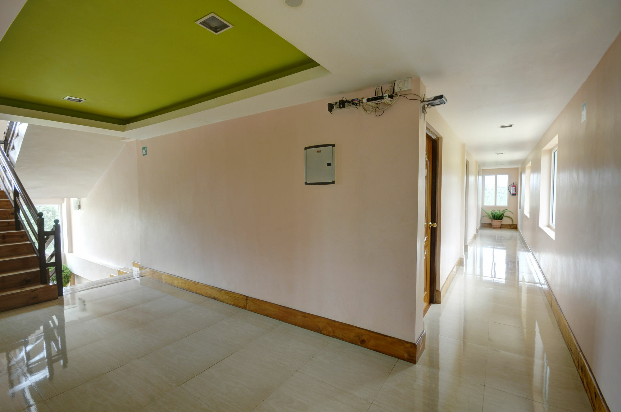 Sunvalley Homestay Coonoor Buitenkant foto